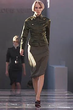 Look 19